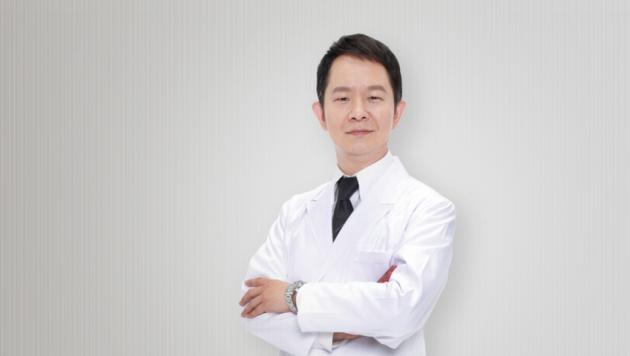 Dr.Chou 周爾康 醫師 1